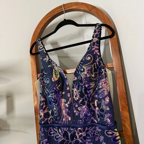 Cinderella Divine 14 Blue Iridescent Floral Sequin Full Length Gown Style J797 - Picture 3 of 9